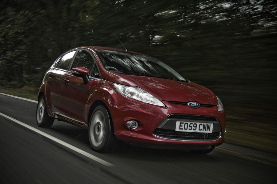  Ford Fiesta Titanium Individual 2010 года  (фото 1 из 6)